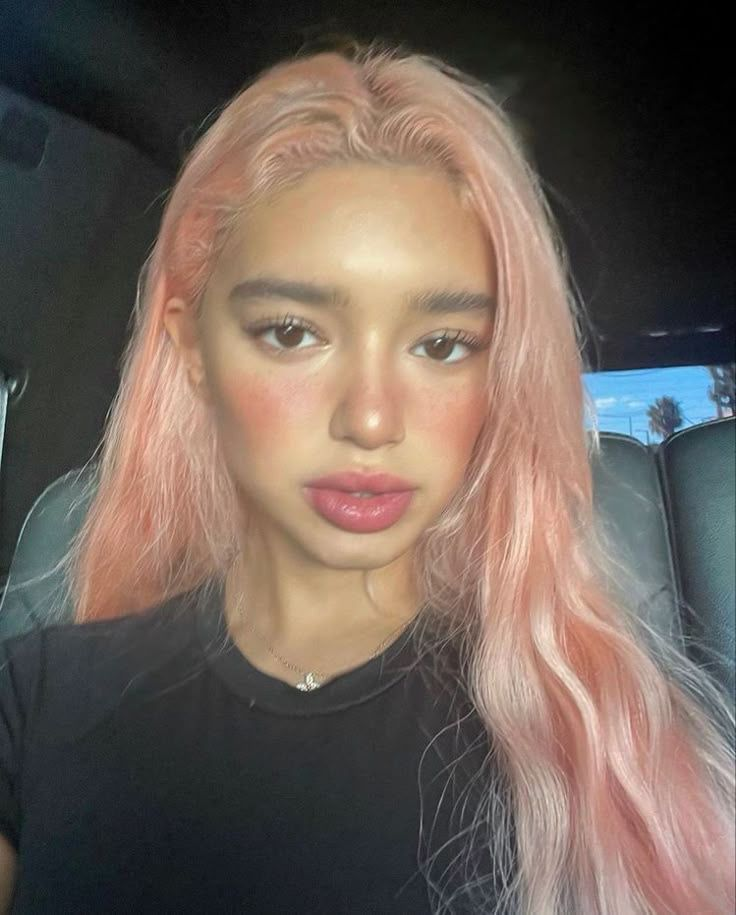 pink wig