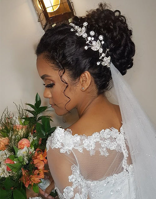 Bridal Wedding Classic Look Curly 360 Lace Wig Pre Plucked Human Hair Wig