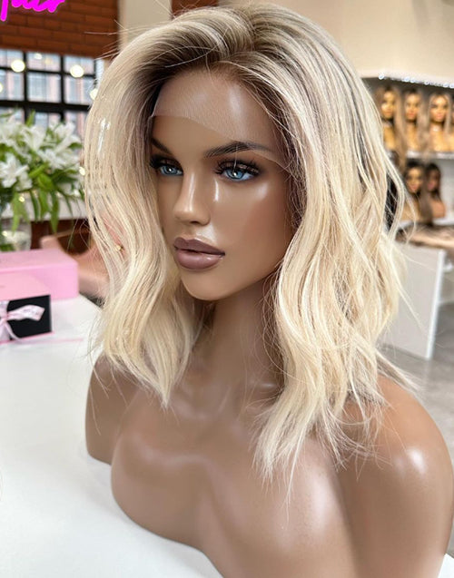 Samli-Stylish Ombre Blonde Short 13x6 Lace Bob Wavy Human Hair Wig With Dark Root
